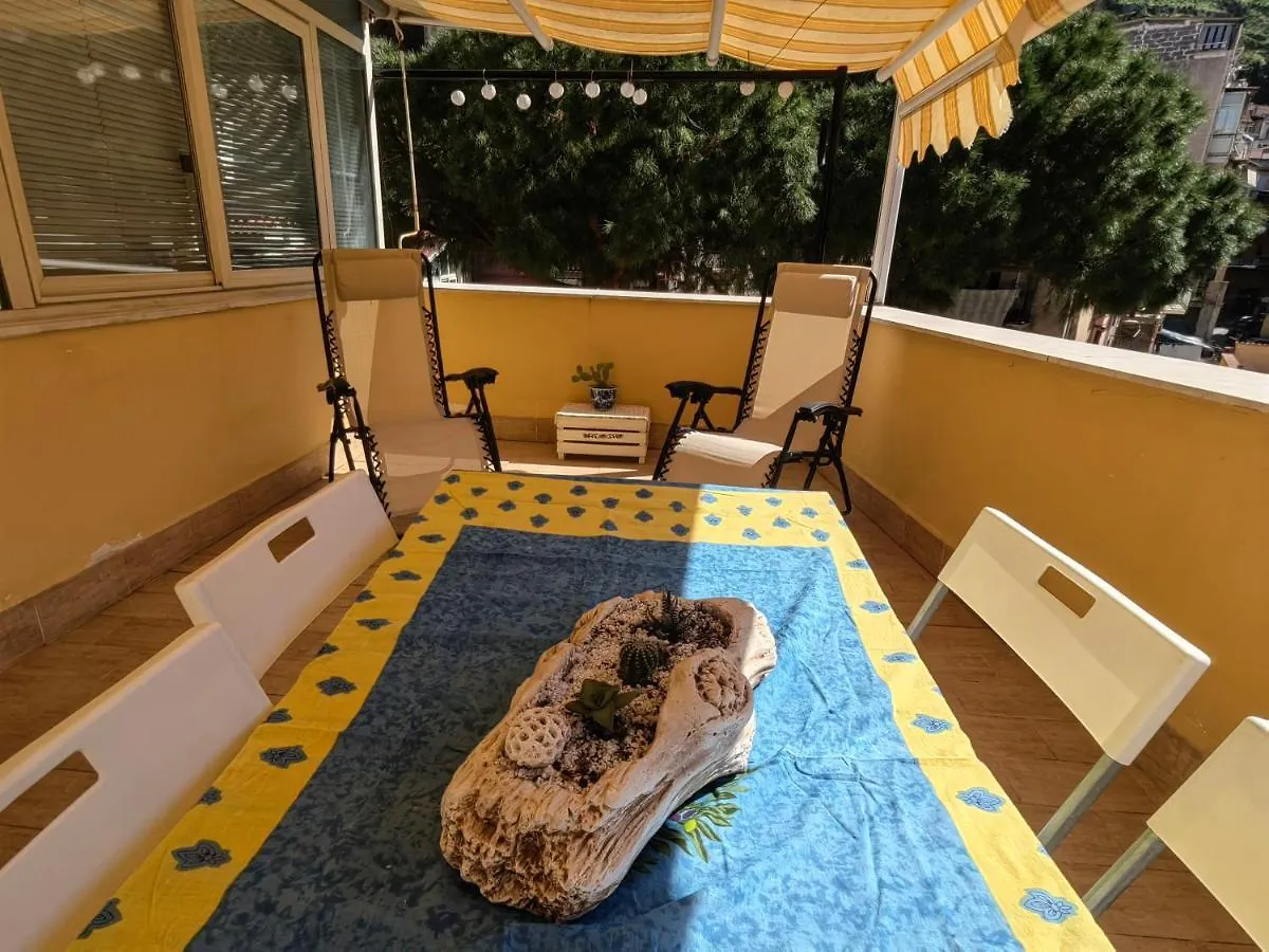In Piazza Casavacanze Palermo Apartmán